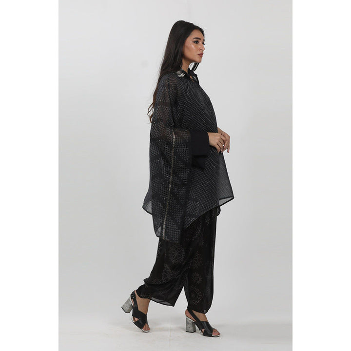 Krishna Mehta Black Printed Short Kaftan