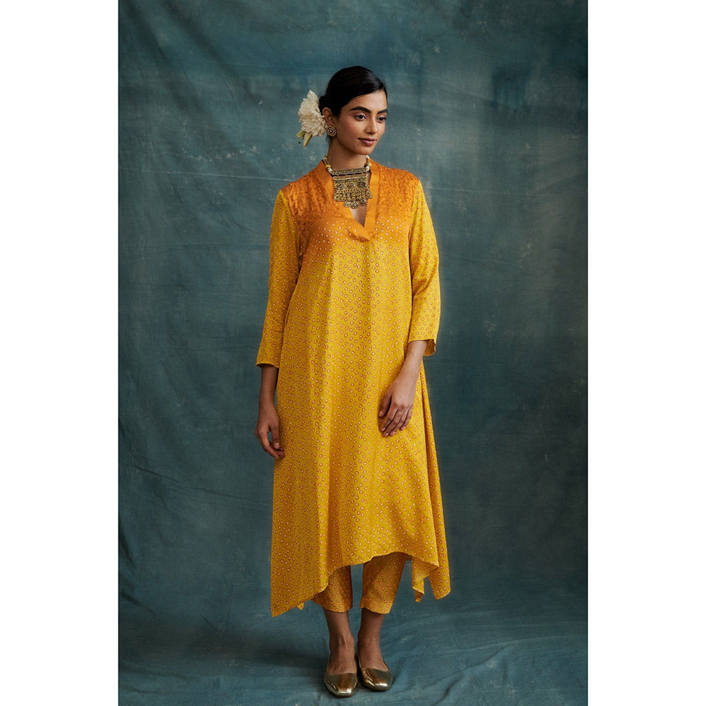 Krishna Mehta Orange Yellow Overlap Block Print V Neck Kurta and Pant (Set of 2)