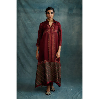 Krishna Mehta Maroon Block Print Collar Neck Kurta