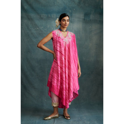 Krishna Mehta Fuchsia Pink Embroidered V Neck Kurta and Pant (Set of 2)