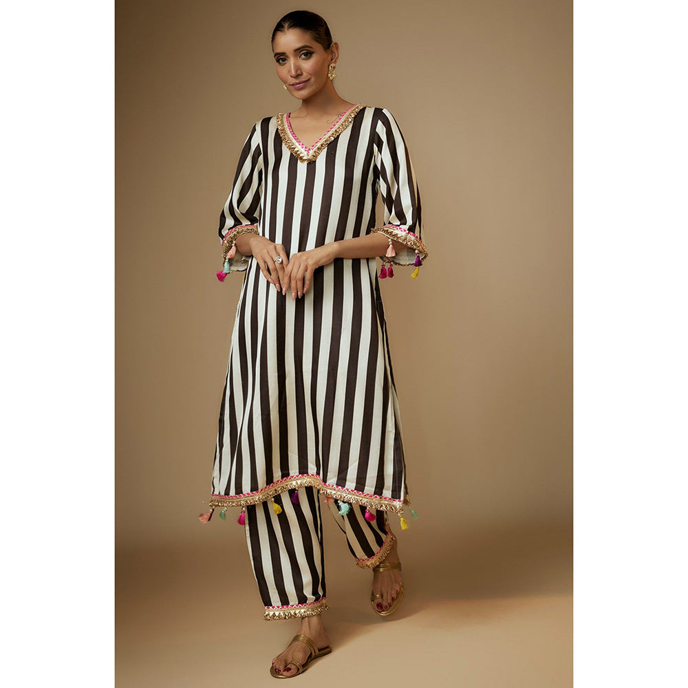 Kriti Bapna Black Stripe Co-Ord (Set of 2)