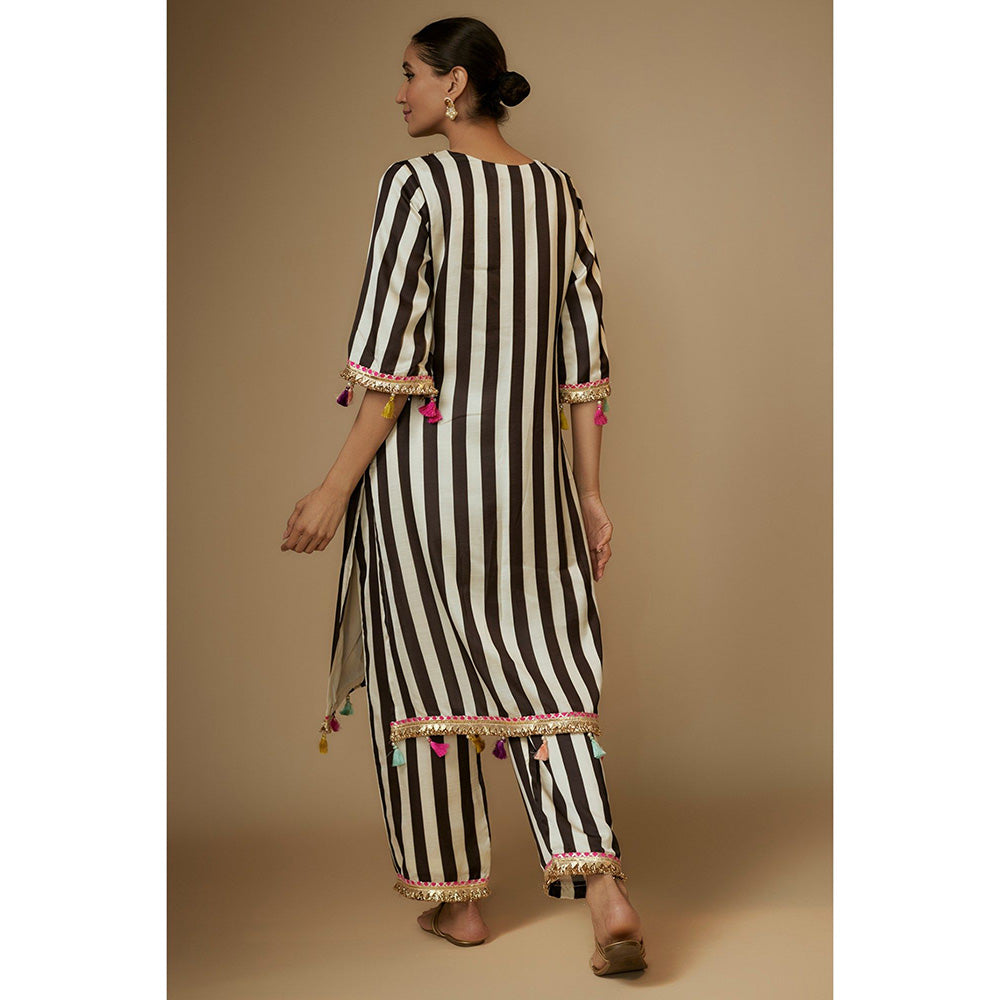 Kriti Bapna Black Stripe Co-Ord (Set of 2)