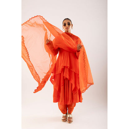 Kriti Bapna Orange Layered Kurta With Dhoti And Dupatta (Set of 2)