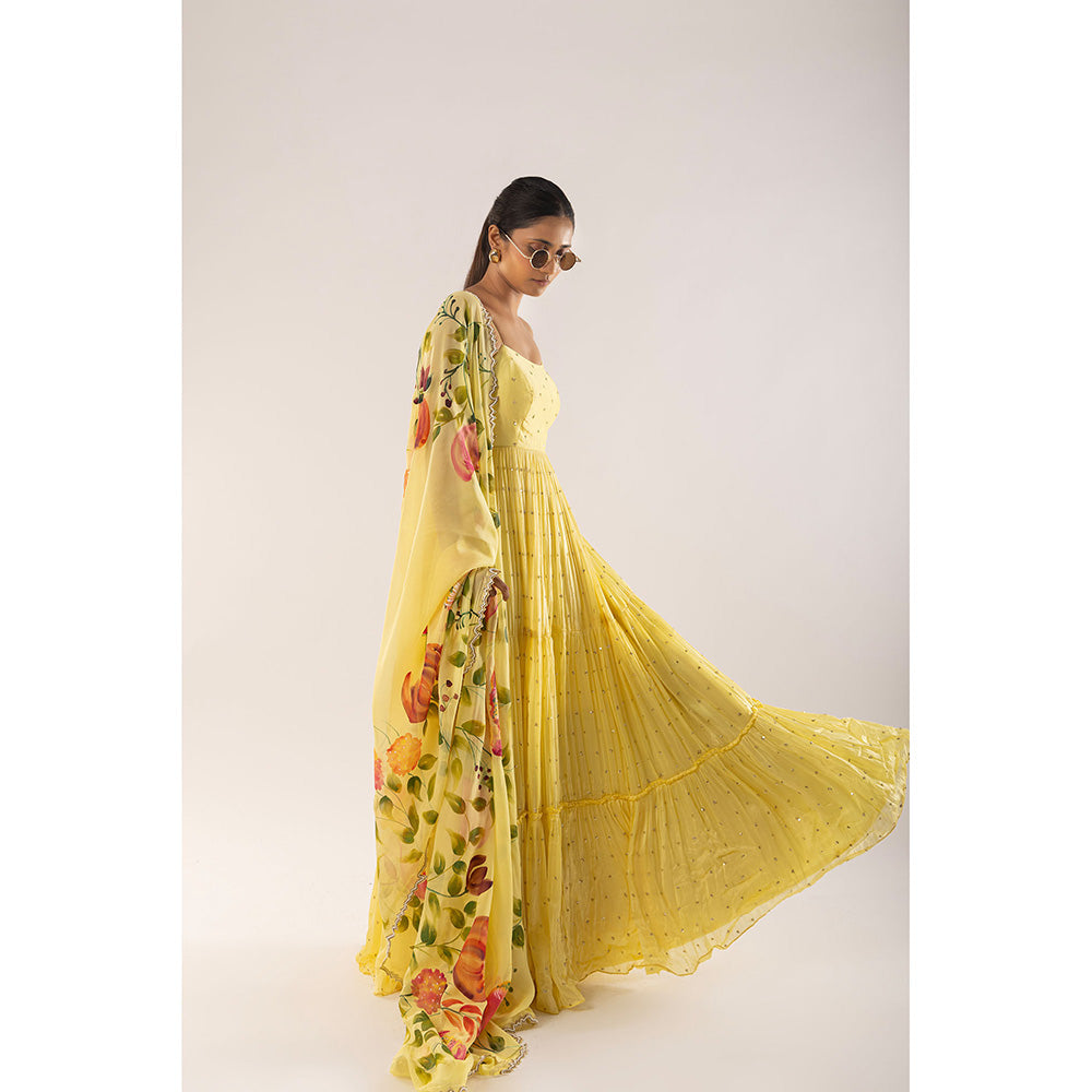 Kriti Bapna Yellow Tiered Anarkali And Dupatta (Set of 2)