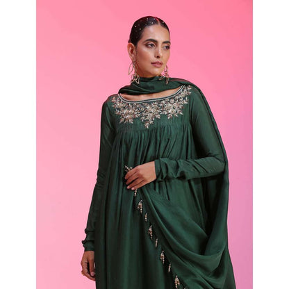 Kudi Pataka Designs Kritee-dg Green Anarkali Kurta Slip With Pant & Dupatta (Set of 4)