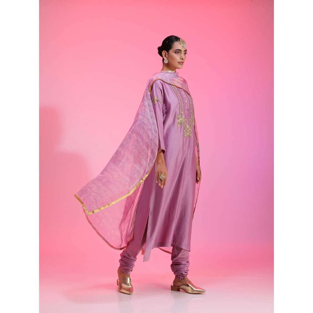 Kudi Pataka Designs Lajjo-li Mauve Kurta With Chudidar & Dupatta (Set of 3)