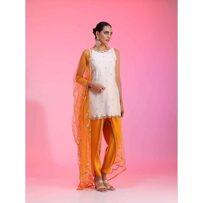 Kudi Pataka Designs Kamaya White Kurti With Dhoti & Dupatta (Set of 3)