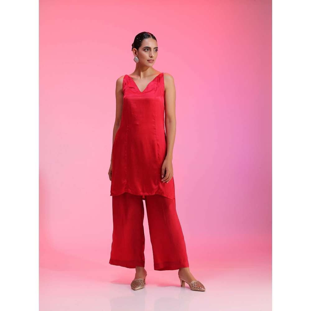 Kudi Pataka Designs Erum-re Red Kurta With Slip & Pant (Set of 3)