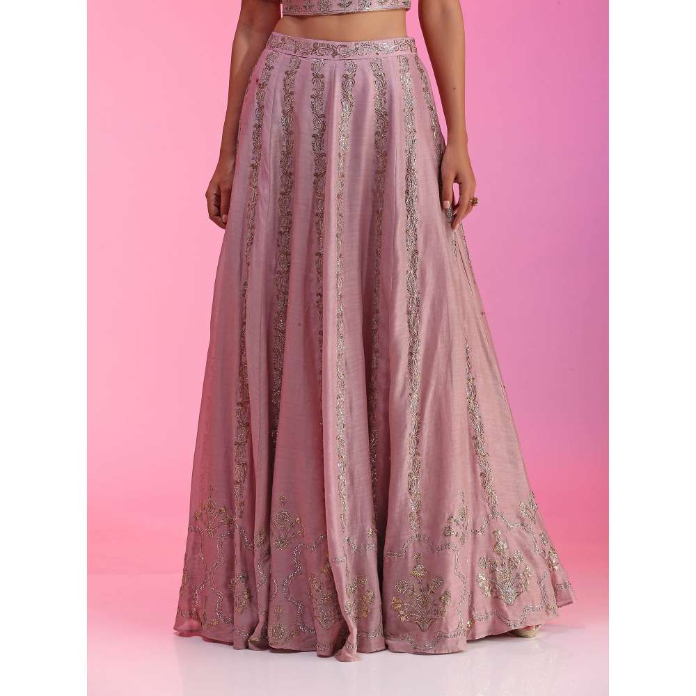 Kudi Pataka Designs Aafreen Mauve Classic Lehenga With Choli & Dupatta (Set of 3)