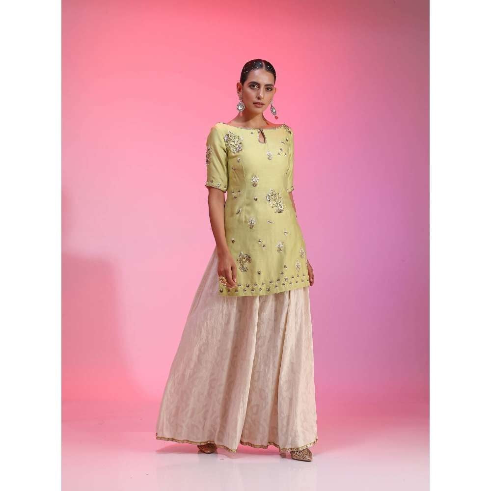 Kudi Pataka Designs Mahi-lg Yellow Kurti With Sharara & Dupatta (Set of 3)