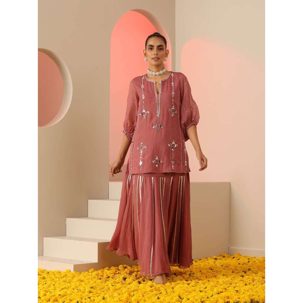 Kudi Pataka Designs Sumedha Pink Kurta With Skirt & Dupatta (Set of 3)