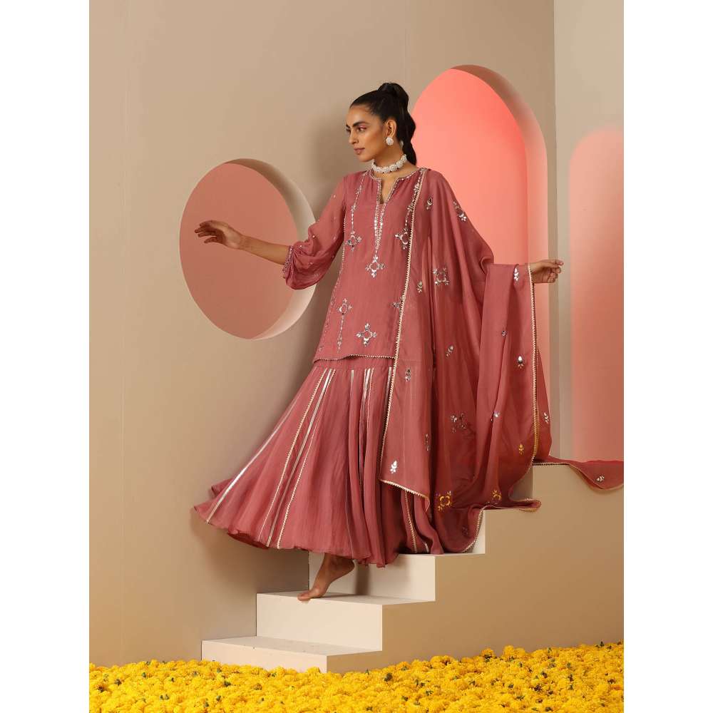 Kudi Pataka Designs Sumedha Pink Kurta With Skirt & Dupatta (Set of 3)