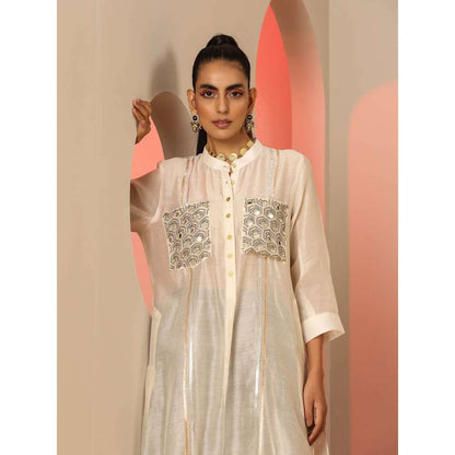Kudi Pataka Designs Karishma White Kurta With Pant (Set of 2)