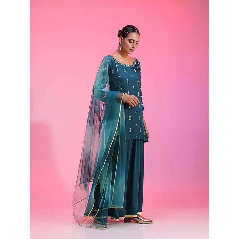 Kudi Pataka Designs Dhaaree/Te Kurta with Palazzo and Dupatta