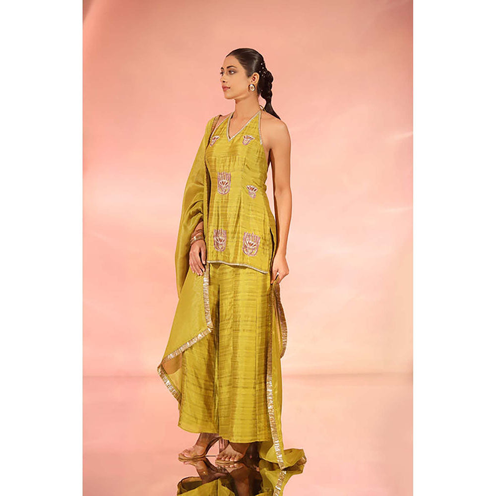 Kudi Pataka Designs Heena Kurta with Palazzo and Dupatta