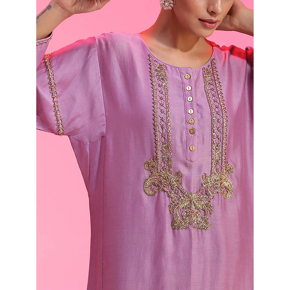 Kudi Pataka Designs Lajjo/Li Kurta with Churidar and Dupatta