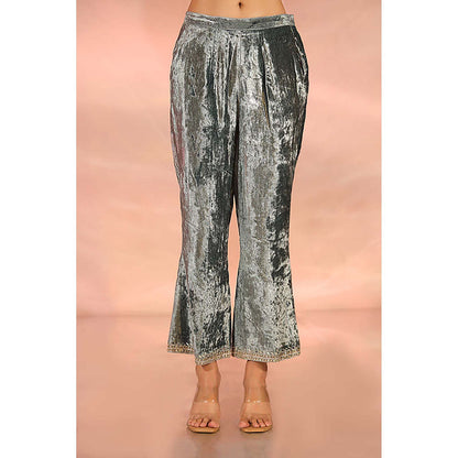 Kudi Pataka Designs Mayuri Kurti with Pant