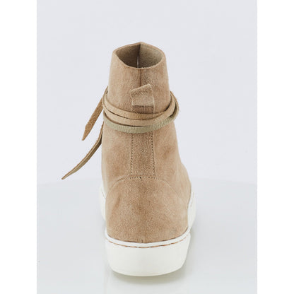 Kavith Sainaani Rate Sneakers