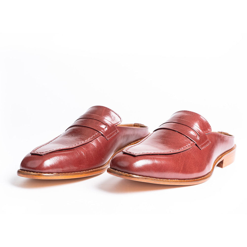 Kavith Sainaani Red Square Toe Mules