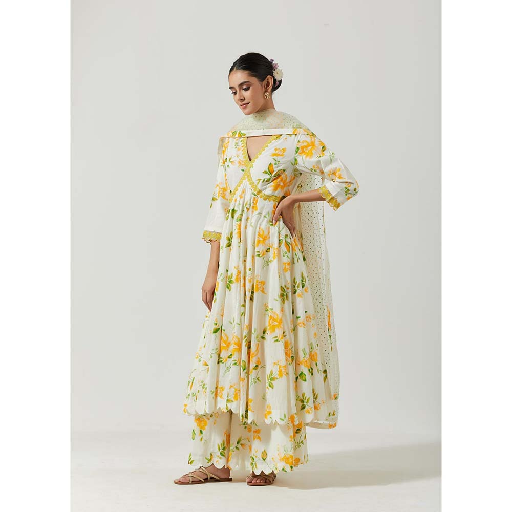 Label Earthen Women White Floral Anarkali Kurta with Palazzo & Dupatta (Set of 3)