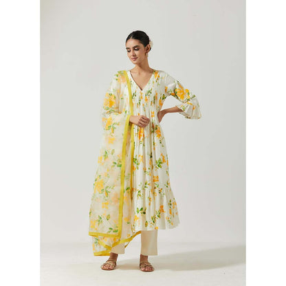 Label Earthen Women White Floral Anarkali Kurta with Pant & Dupatta (Set of 3)