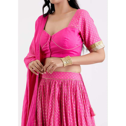 Label Earthen Women Pink Printed Lehenga with Choli & Dupatta (Set of 3)