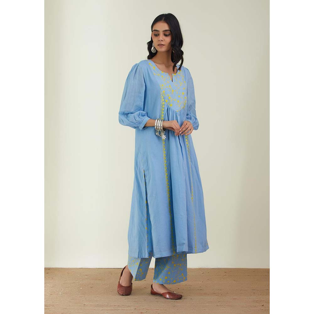 Label Earthen Women Blue Floral Kurta with Pant (Set of 2)