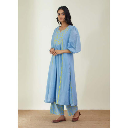 Label Earthen Women Blue Floral Kurta with Pant (Set of 2)