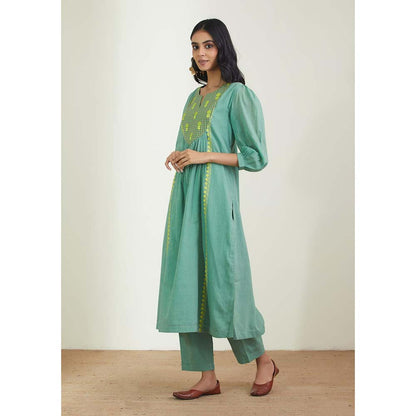 Label Earthen Women Green Floral Kurta with Pant (Set of 2)
