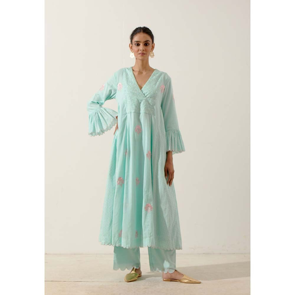 Label Earthen Women Blue Floral Kurta with Pant (Set of 2)