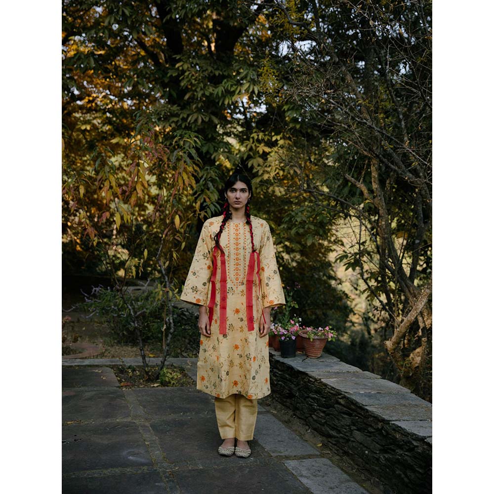 Label Earthen Women Yellow Floral Kurta with Pant (Set of 2)