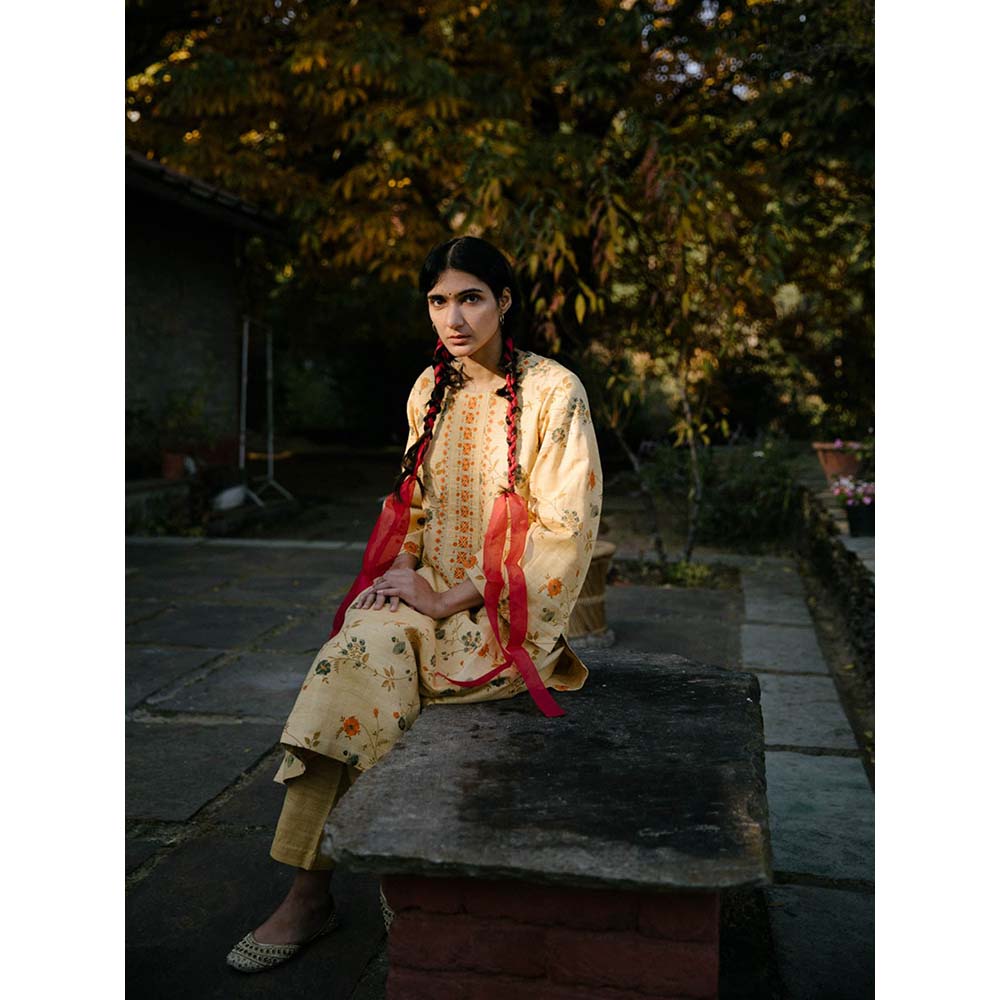 Label Earthen Women Yellow Floral Kurta with Pant (Set of 2)