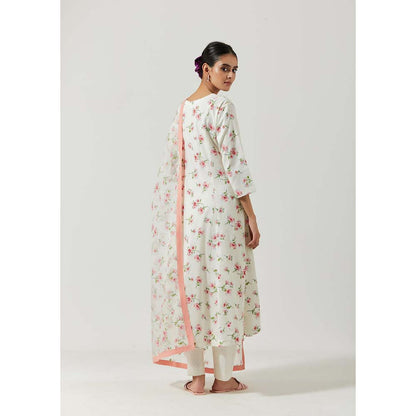 Label Earthen Women White Floral Kurta with Pant & Dupatta (Set of 3)