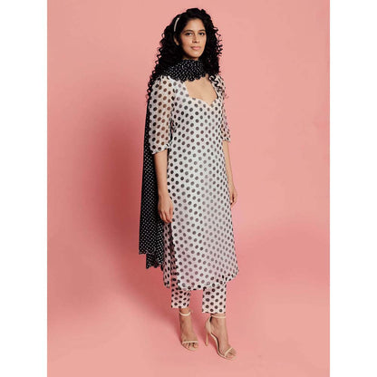 Label Earthen Women White Polka Dots Kurta with Pant & Dupatta (Set of 3)