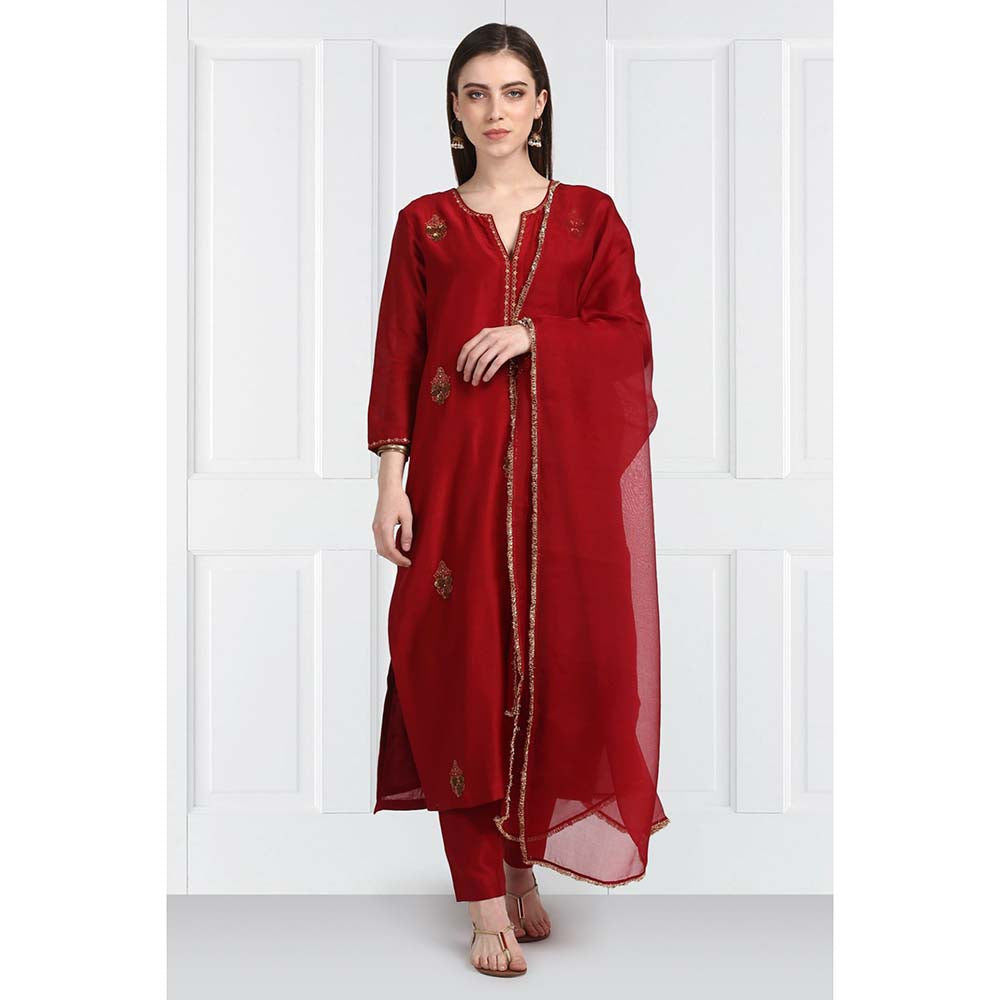 Label Earthen Women Maroon Embroidered Kurta with Pant & Dupatta (Set of 3)