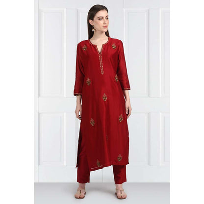 Label Earthen Women Maroon Embroidered Kurta with Pant & Dupatta (Set of 3)