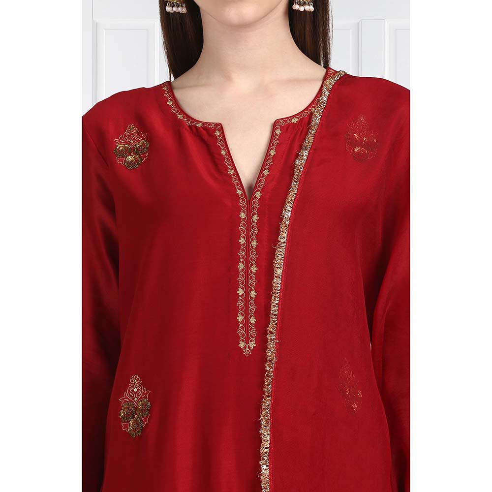 Label Earthen Women Maroon Embroidered Kurta with Pant & Dupatta (Set of 3)