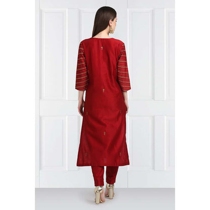 Label Earthen Women Maroon Embroidered Kurta with Pant & Dupatta (Set of 3)