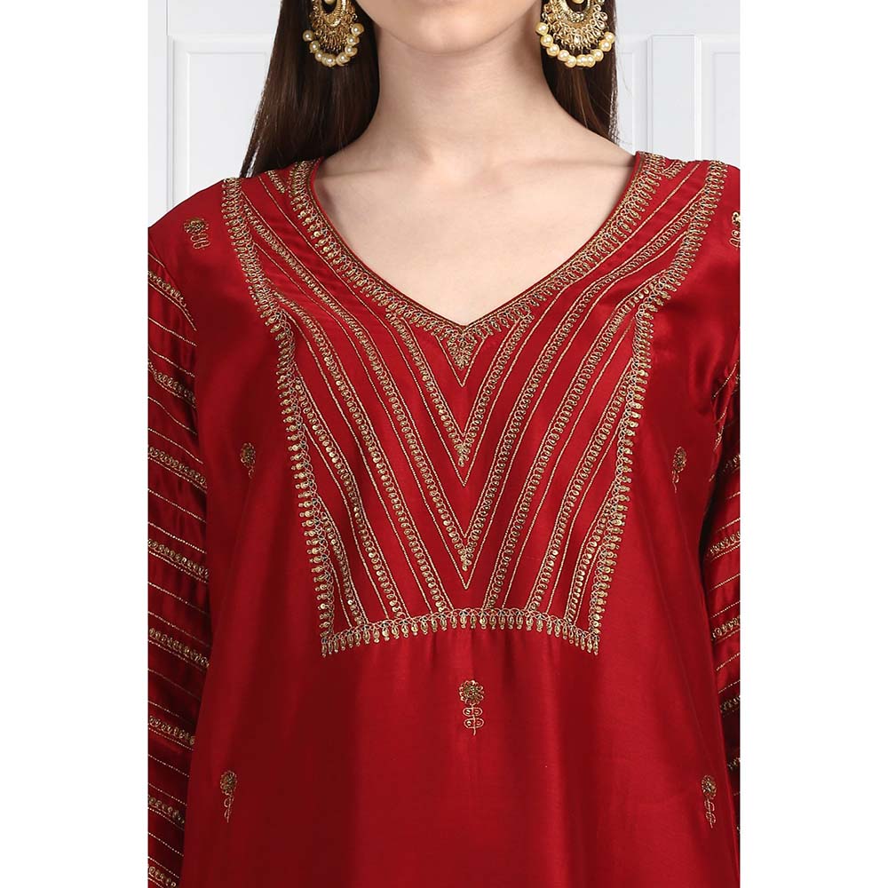 Label Earthen Women Maroon Embroidered Kurta with Pant & Dupatta (Set of 3)
