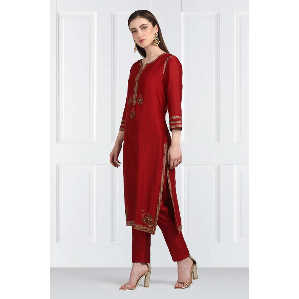 Label Earthen Women Maroon Embroidered Kurta with Pant & Dupatta (Set of 3)