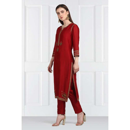 Label Earthen Women Maroon Embroidered Kurta with Pant & Dupatta (Set of 3)