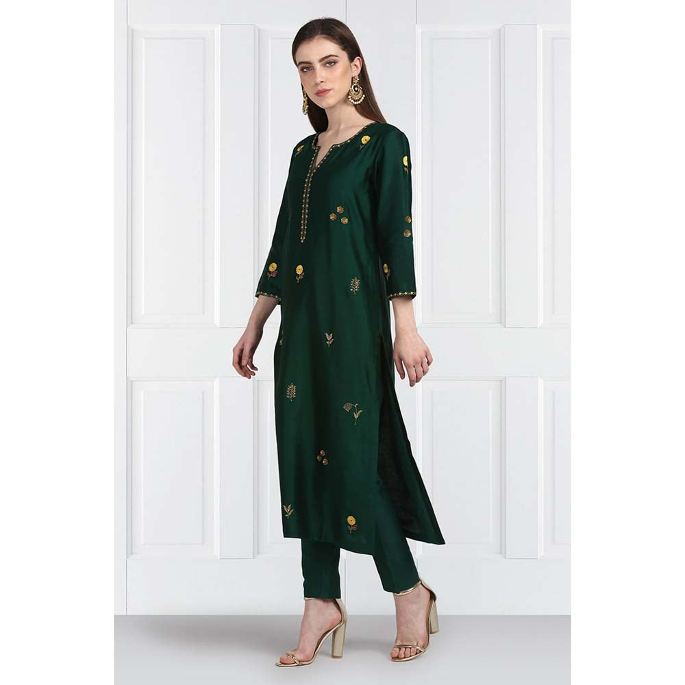 Label Earthen Women Green Embroidered Kurta with Pant & Dupatta (Set of 3)