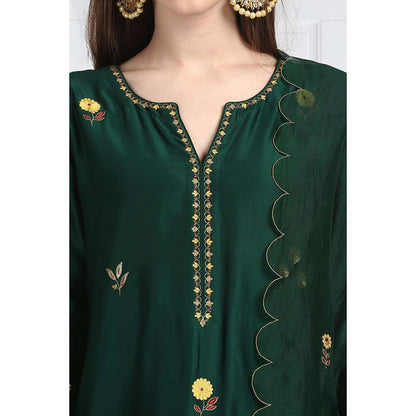 Label Earthen Women Green Embroidered Kurta with Pant & Dupatta (Set of 3)