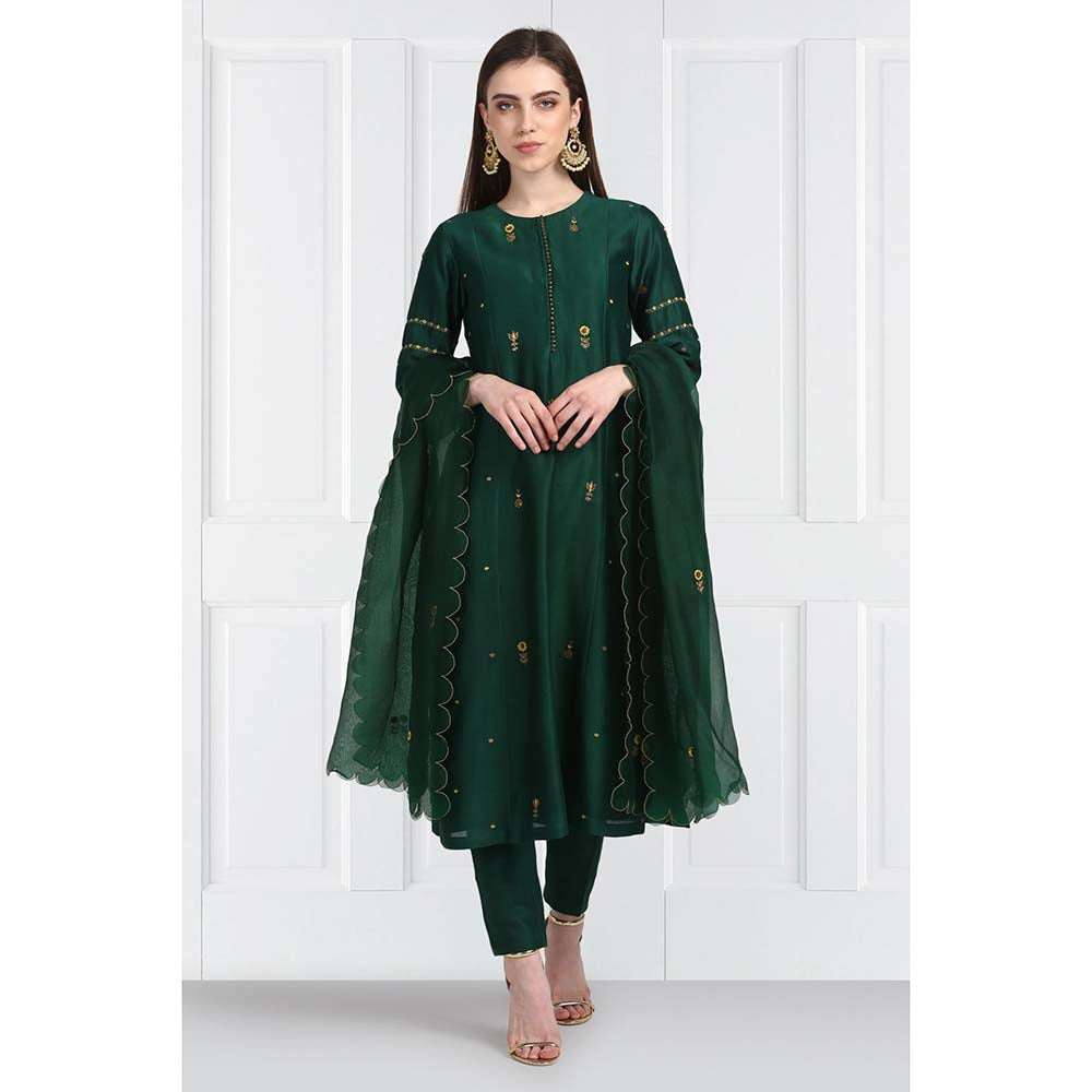 Label Earthen Women Green Embroidered Kurta with Pant & Dupatta (Set of 3)