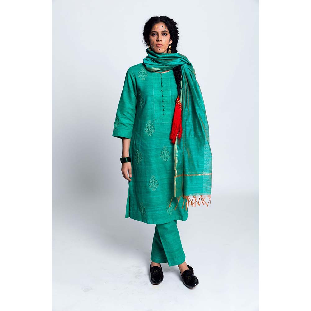 Label Earthen Women Green Embroidered Kurta with Pant & Dupatta (Set of 3)