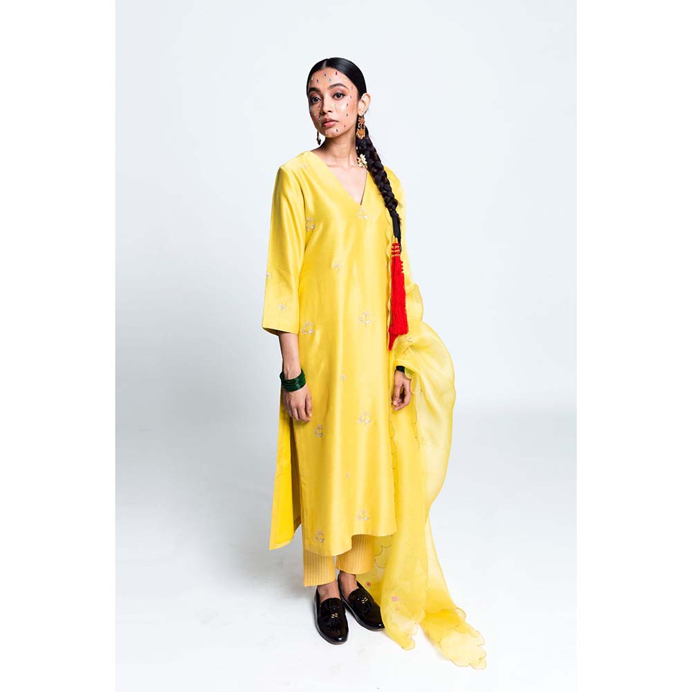 Label Earthen Women Yellow Embroidered Kurta with Pant & Dupatta (Set of 3)