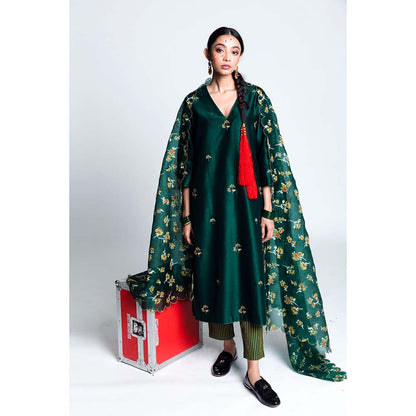 Label Earthen Women Green Embroidered Kurta with Pant & Dupatta (Set of 3)