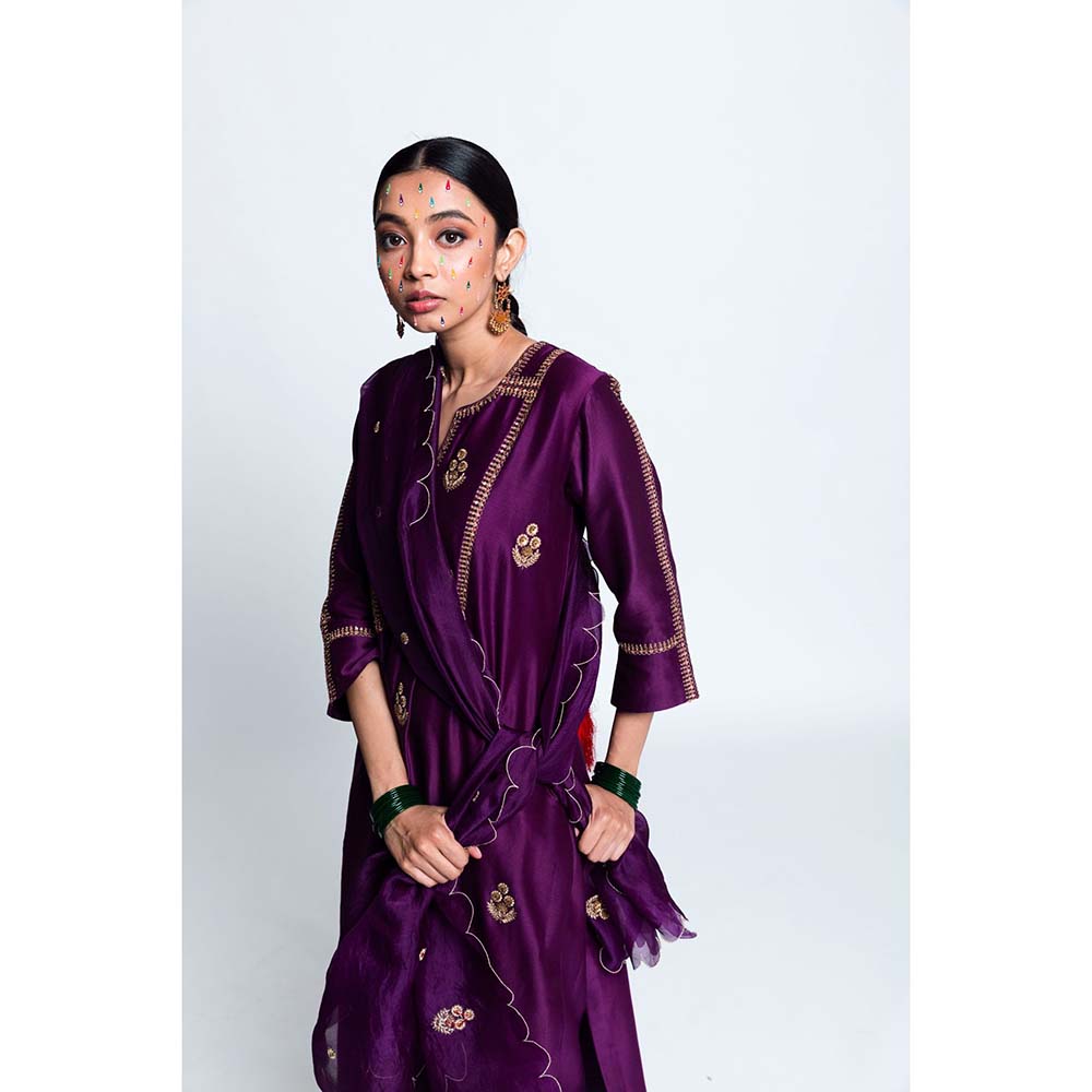 Label Earthen Women Purple Embroidered Kurta with Pant & Dupatta (Set of 3)