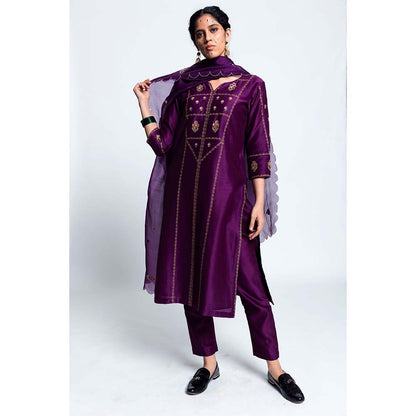 Label Earthen Women Purple Embroidered Kurta with Pant & Dupatta (Set of 3)