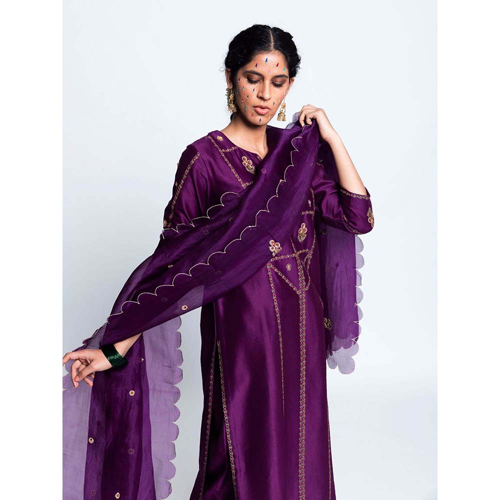 Label Earthen Women Purple Embroidered Kurta with Pant & Dupatta (Set of 3)